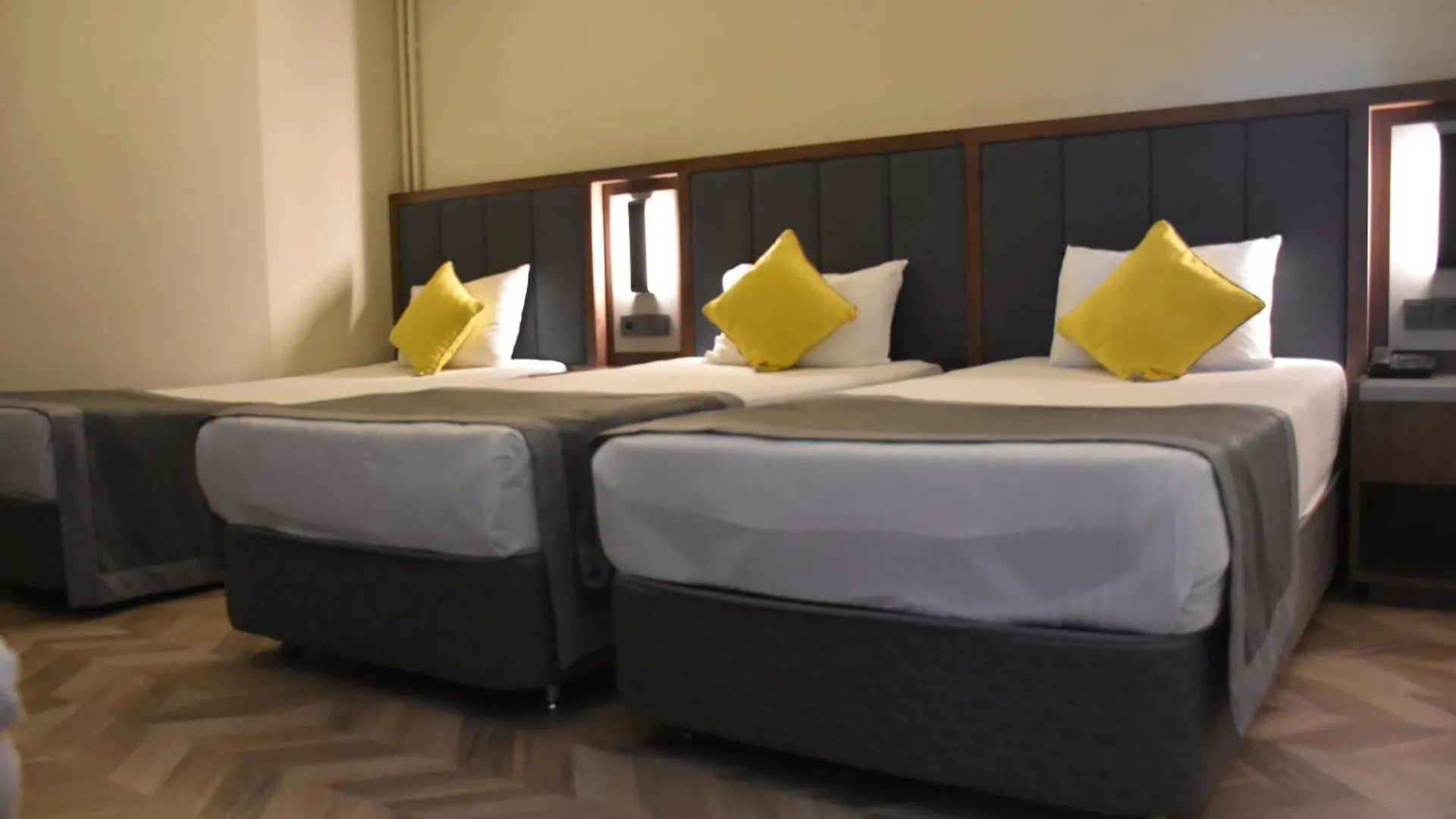 Uk Ankara Hotel
